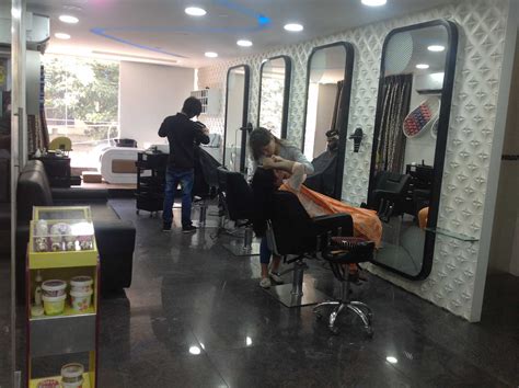 women beauty parlour near me|parlour near my location.